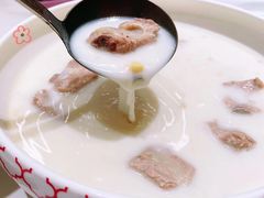 黄豆排骨汤-梅飞酒家(名辉豪庭店)