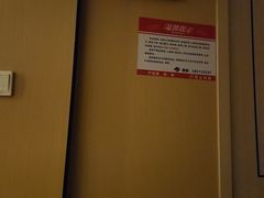 -鸿喜足健康足道采耳艾灸(南纬路店)