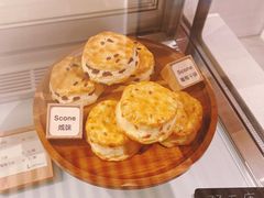 -SKROLL卡特司库·蛋糕定制·生吐司·司康(古北程家桥店)