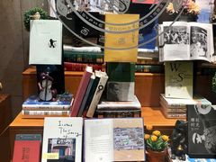 -西西弗书店&矢量咖啡(来福士广场店)