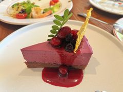 混合莓果奶油芝士蛋糕-Entrecôte 法国牛扒馆(保利·时光里店)