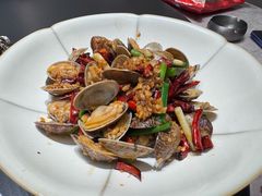 -金太阳海鲜烧烤·本地人餐厅(星海公园店)