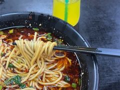 -丽影重庆小面(定西路店)