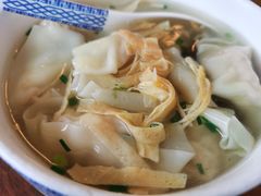 -笑来喜馄饨小笼工坊店(湖滨街店)