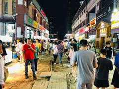 -托乐嘉美食广场(托乐嘉街区店)
