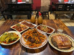 -醉八仙热酒馆(渝中店)