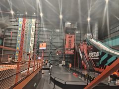 -极限PLAY运动娱乐新世界·团建派对潮玩休闲馆·室内蹦极高空游乐园