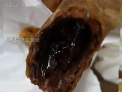 黑黑好巧三角派-麦当劳(东苑丽宝商业广场店)