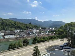 -亭下湖饭店(康岭店)