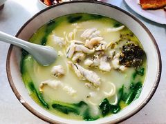 -明呈黄鱼面馆(斜土路店)