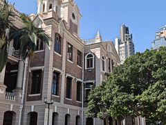 -香港大学