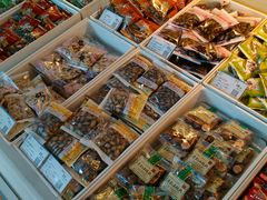 -来伊份(星湖街店)