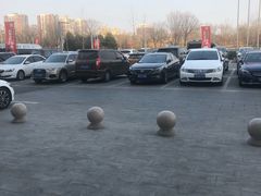 -居然之家·停车场