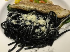 -JINNS锦时 steak&pizza(浸信会礼拜堂旧址店)