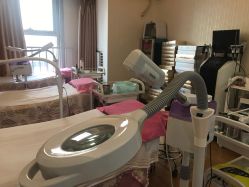 -成都苗方清颜专业祛痘