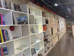 -上图书店(上海图书馆站店)