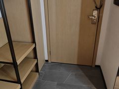 -圆子酒店(南宁金湖广场地铁站店)