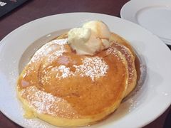 -Pancakes on the rocks(Darling Harbour)