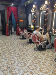 -豪帅男士理容馆