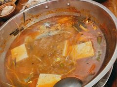 -亮欢寨酸汤鱼(沙冲路店)
