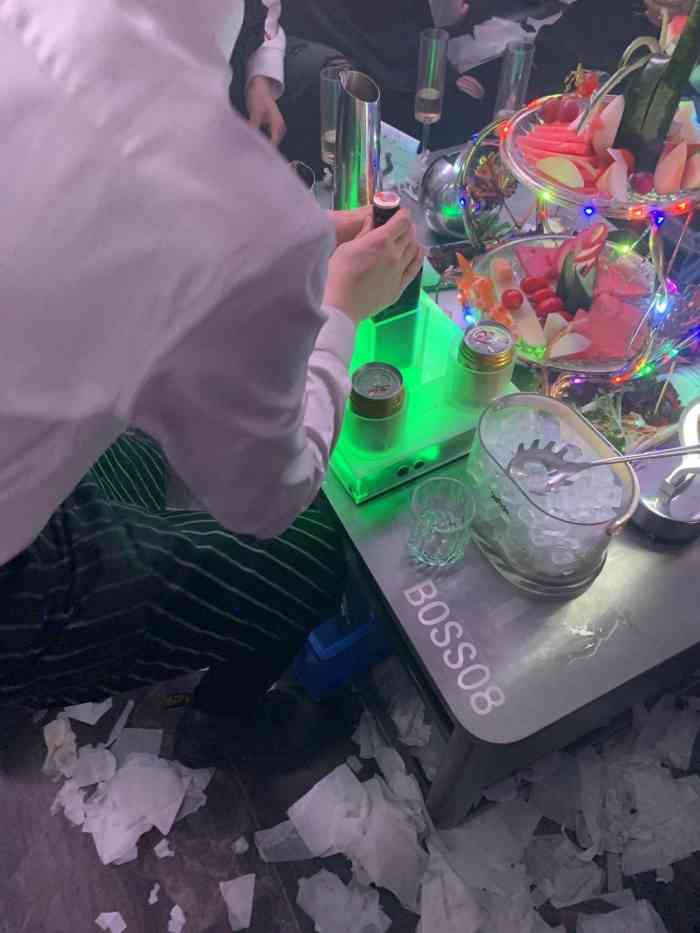 panda club-"莫西干发型有点矮矮的服务特别周到,本来想.