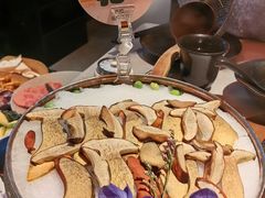 -芸山季·云南野生菌火锅(人民广场来福士店)