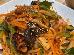 -青瓦餐厅·生鱼片·韩园烤肉(西塔店)