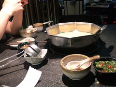 -新草堂锅物料理(泉城路店)