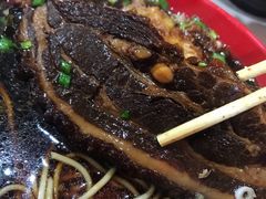 -小龙大肉面馆