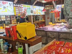 -乔家小院•本地小海鲜•非遗驴肉(万年泉路店)