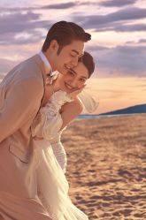 -挪娅婚纱摄影皇家会所