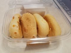 芝士软麻薯奶油条-丁香西饼屋(桂林路店)