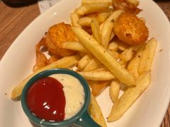 -玛格萝妮比萨屋(陆家浜路店)