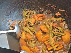 -东北人家铁锅炖(水岸帝景店)