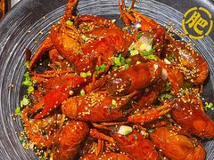-肥肥虾庄·金牌油焖大虾(沙湖店)
