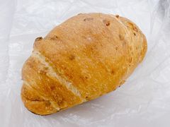 核桃红豆盐面包-都恩客(高岛屋百货店)