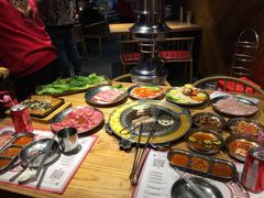 -青瓦炭韩潮烤肉(花园道店)