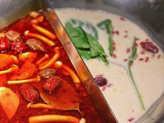 猪肚鸡锅-湊湊火锅·茶憩(打浦桥日月光店)