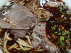 -马德元纯汤牛肉面(太奥广场店)