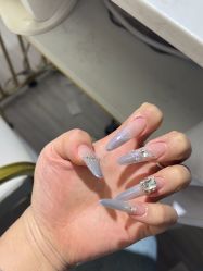 -瞧·享轻奢美甲美睫