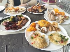 -克丽司汀酒店-日光阁餐厅