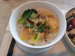 -瑰丽酒店·海吧·天际下午茶·现场DJ·天台酒吧
