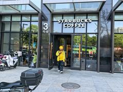 -星巴克(北京广渠门名敦道店)