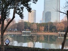 -新虹桥中心花园