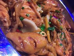 -胖哥俩肉蟹煲(万国店)
