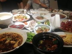 -渝半城经典川粤菜(重庆天地店)
