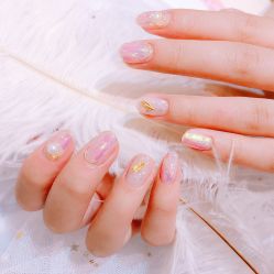 -艾薇美甲美睫