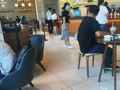 大堂-星巴克臻选(江门汇悦大融城店)