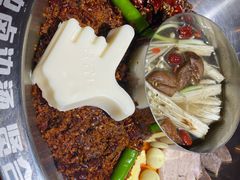 -贤合庄卤味火锅(安吉万达店)