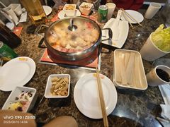 -御上皇三汁焖锅(薛城万达广场店)